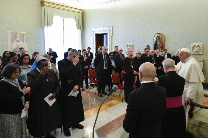 Pope Francis: When You Protect Children From Abuse ‘You Serve And Honor Christ’