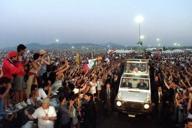 ‘Epiphany moment’: Catholics recall World Youth Day vigil in Tor Vergata with John Paul II