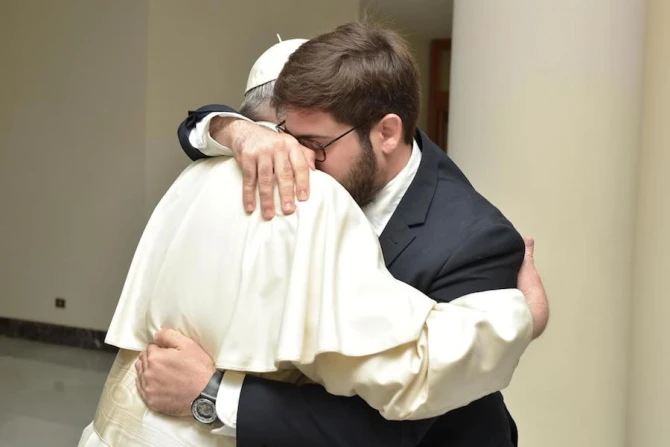 ‘This is Francis:’ A Vatican photographer remembers phone call from the pope