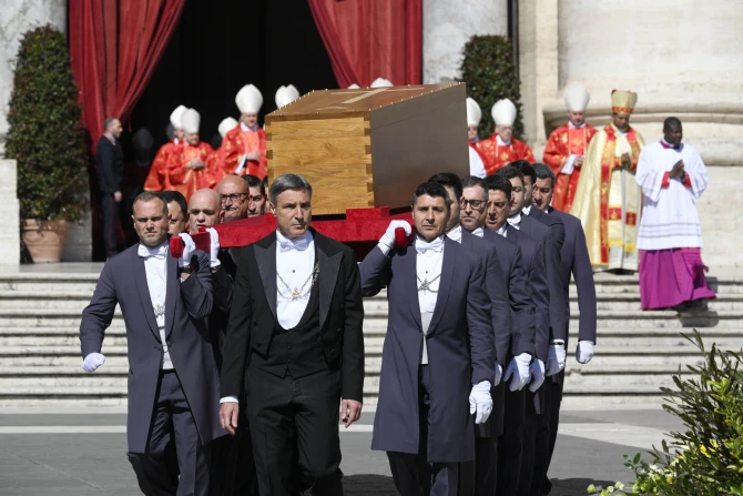 PHOTOS: Pope Francis is laid to rest in Rome