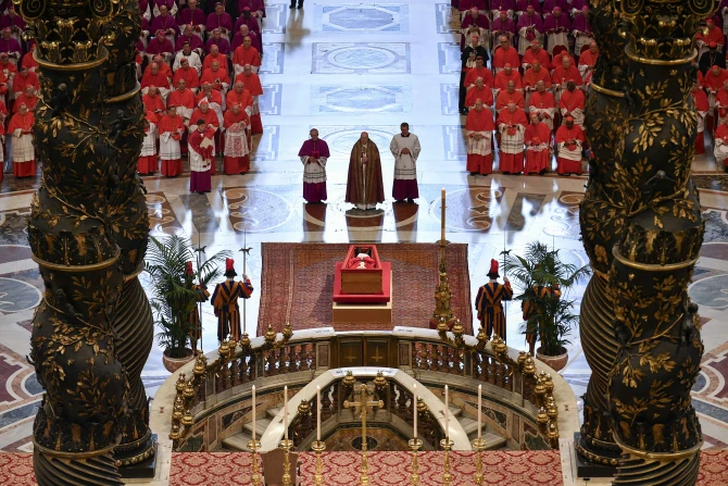 PHOTOS: Pope Francis is brought to St. Peter’s Basilica